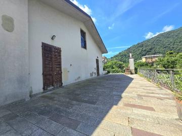 Casa indipendente in vendita a Sarezzo BS