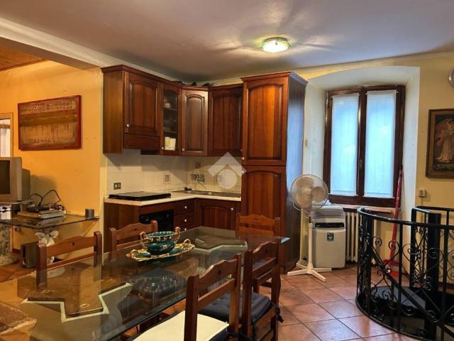Casa indipendente in vendita a Sarnico BG