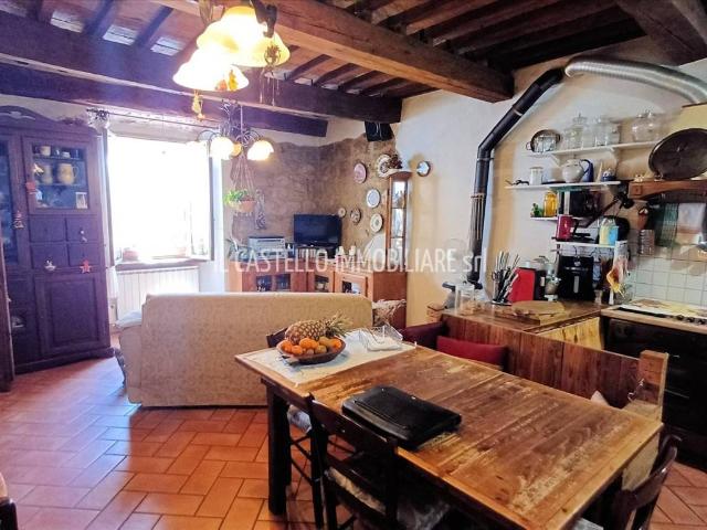 Casa indipendente in vendita a Sarteano SI