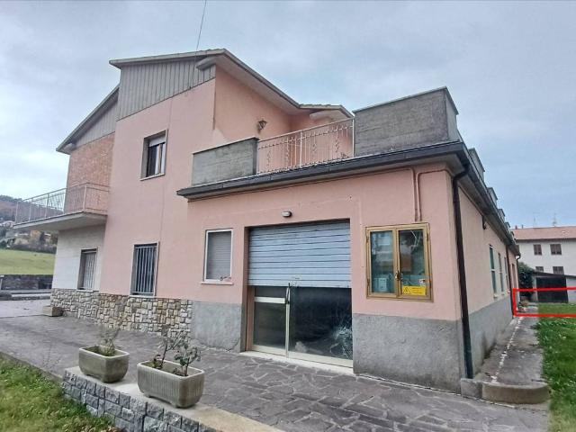 Casa indipendente in vendita a Sarteano SI