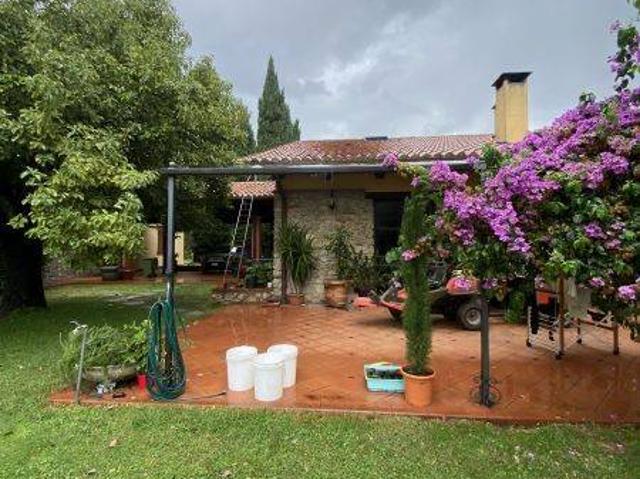 Casa indipendente in vendita a Sarzana SP