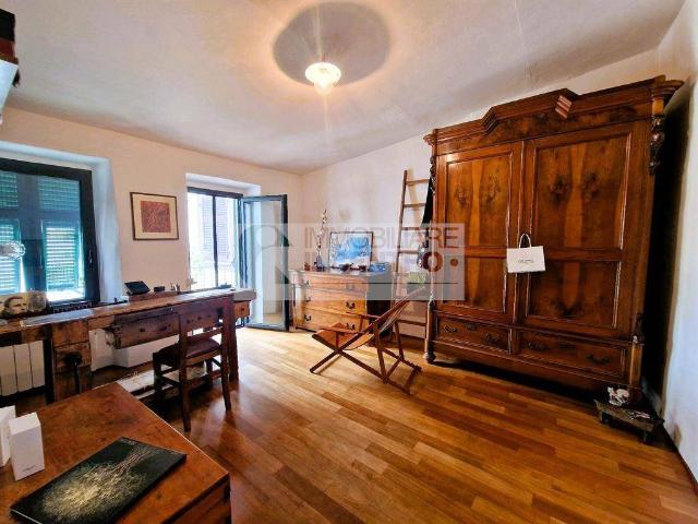 Casa indipendente in vendita a Sarzana SP