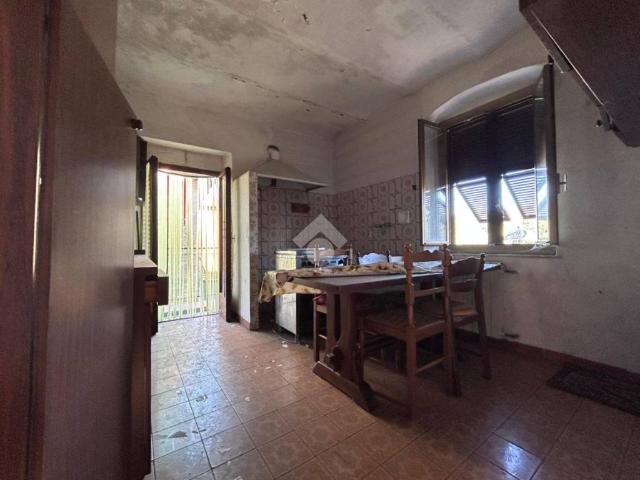 Casa indipendente in vendita a Sarzana SP