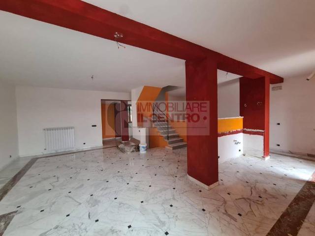 Casa indipendente in vendita a Sarzana SP