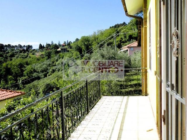 Casa indipendente in vendita a Sarzana SP