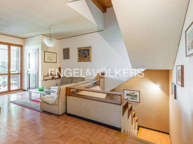 Casa indipendente in vendita a Sasso Marconi via Altopiano, Borgonuovo