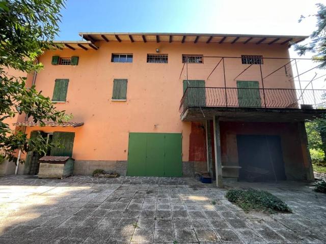 Casa indipendente in vendita a Sasso Marconi BO