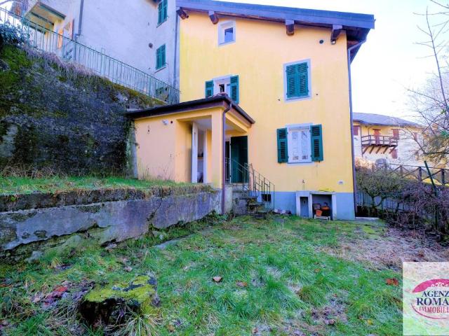 Casa indipendente in vendita a Sassello SV