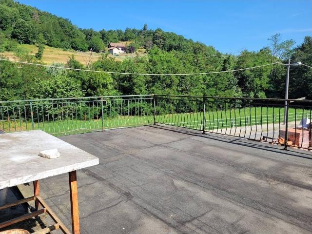Casa indipendente in vendita a Sassello SV