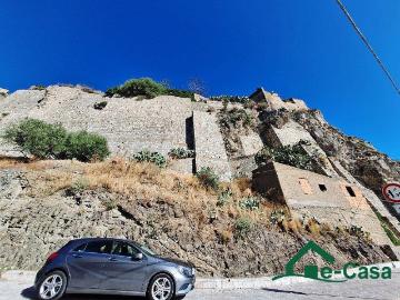 Casa indipendente in vendita a Scaletta Zanclea ME