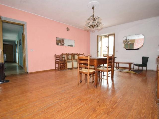 Casa indipendente in vendita a Scalenghe TO