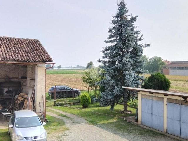 Casa indipendente in vendita a Scalenghe TO