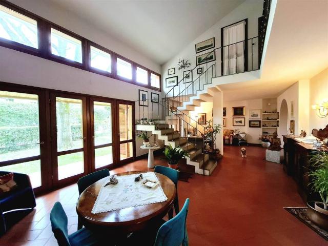 Casa indipendente in vendita a Scandicci FI