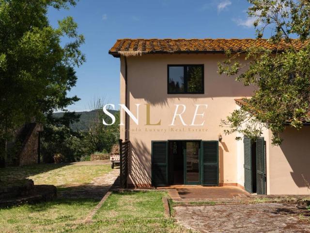 Casa indipendente in vendita a Scandicci FI