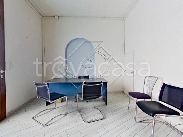 Casa indipendente in vendita a Scandicci via Enzo Fanfani