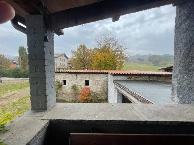 Casa indipendente in vendita a Scandiano RE