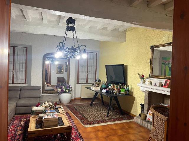 Casa indipendente in vendita a Scandiano RE