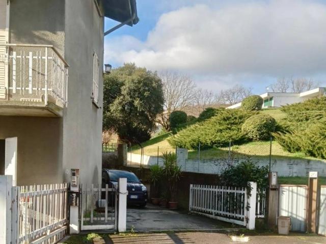 Casa indipendente in vendita a Scandiano RE
