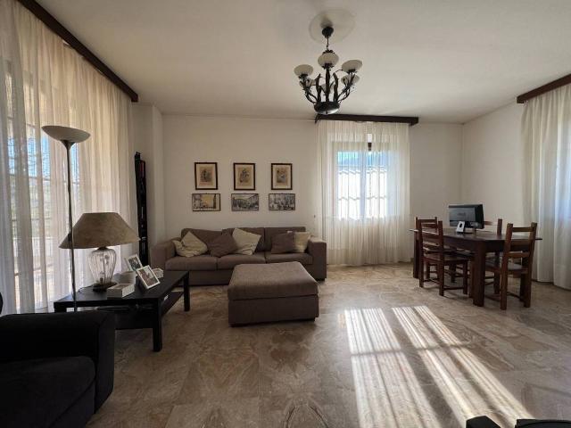 Casa indipendente in vendita a Scandiano RE
