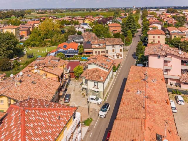 Casa indipendente in vendita a Scandiano RE
