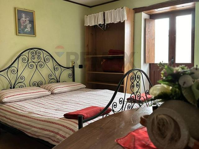 Casa indipendente in vendita a Scapoli