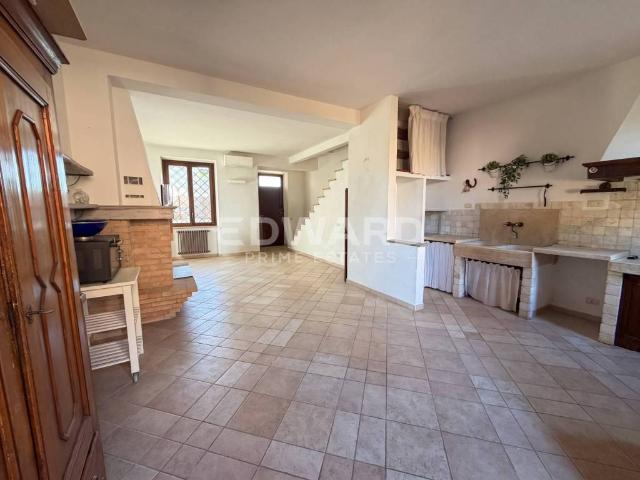 Casa indipendente in vendita a Scarlino GR