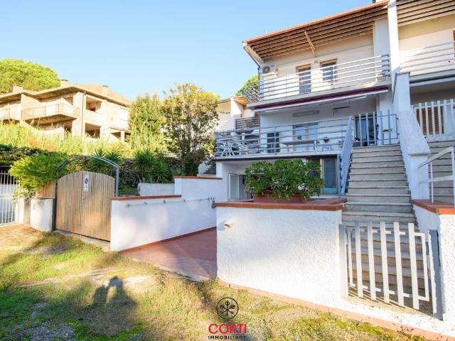 Casa indipendente in vendita a Scarlino GR