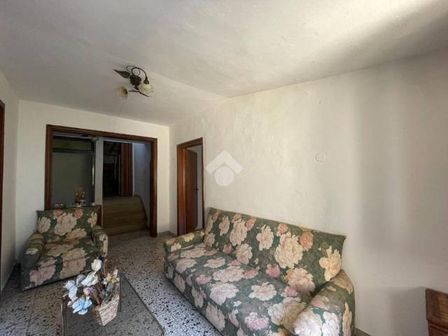 Casa indipendente in vendita a Scarperia e San Piero FI