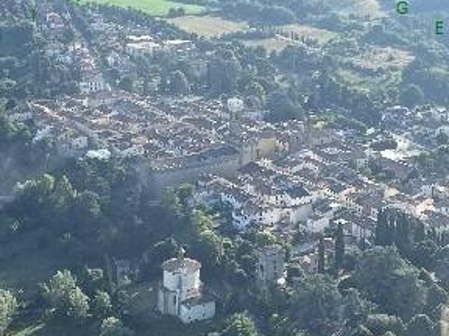 Casa indipendente in vendita a Scarperia e San Piero FI