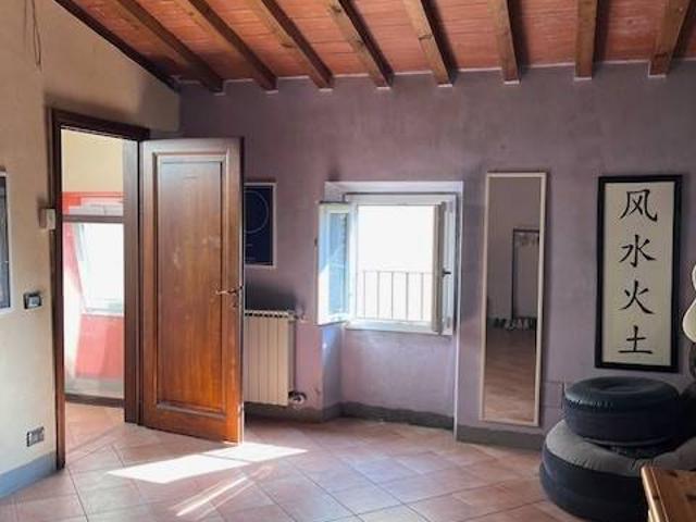Casa indipendente in vendita a Scarperia e San Piero FI