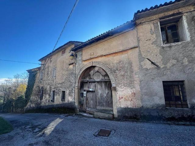 Casa indipendente in vendita a Schio VI