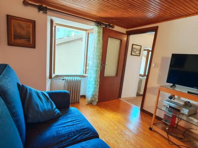 Casa indipendente in vendita a Schignano CO