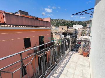 Casa indipendente in vendita a Scicli RG