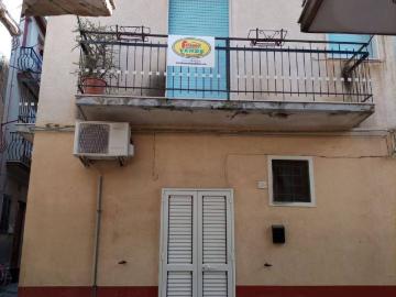 Casa indipendente in vendita a Scicli RG