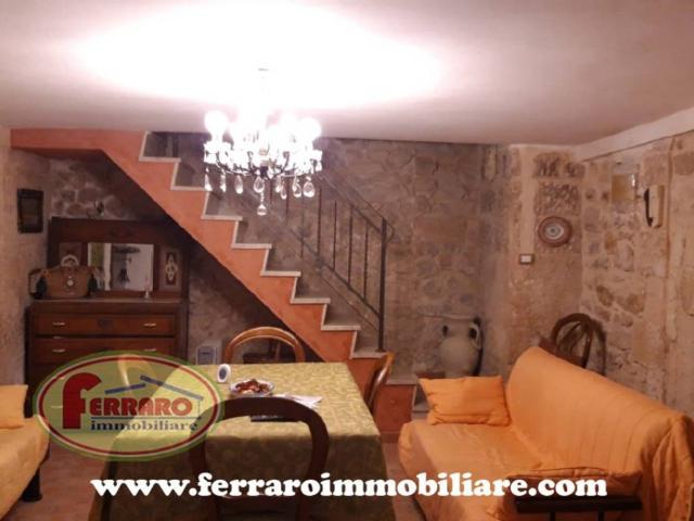 Casa indipendente in vendita a Scicli RG