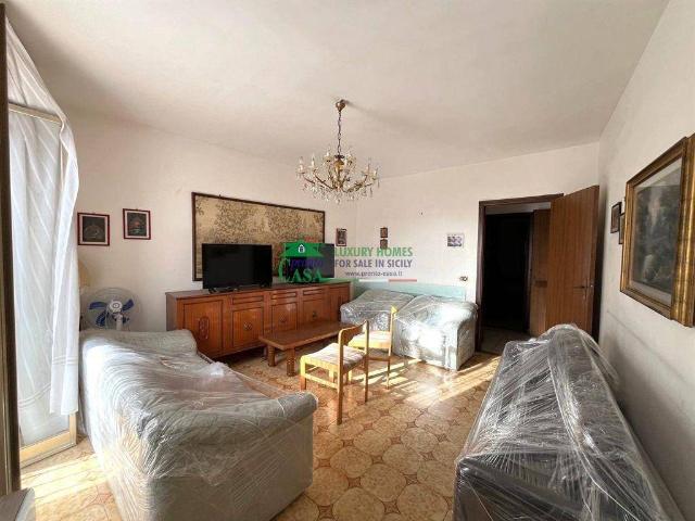 Casa indipendente in vendita a Scicli RG