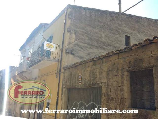Casa indipendente in vendita a Scicli RG