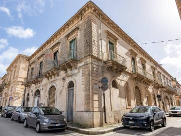 Casa indipendente in vendita a Scicli RG