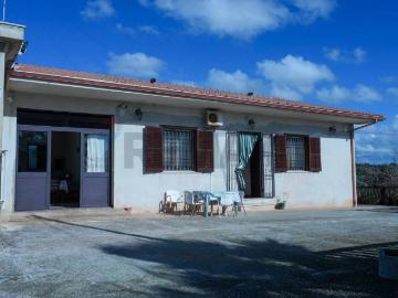 Casa indipendente in vendita a Scicli RG