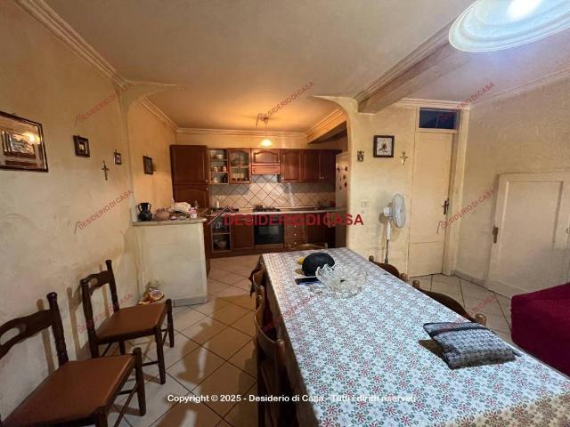 Casa indipendente in vendita a Sciara PA
