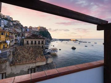 Casa indipendente in vendita a Scilla RC