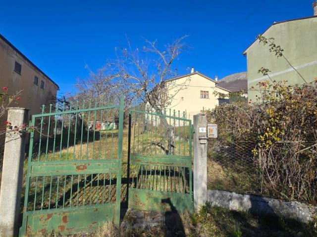 Casa indipendente in vendita a Scoppito AQ