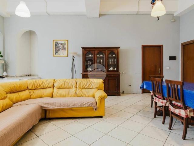 Casa indipendente in vendita a Settimo Milanese MI
