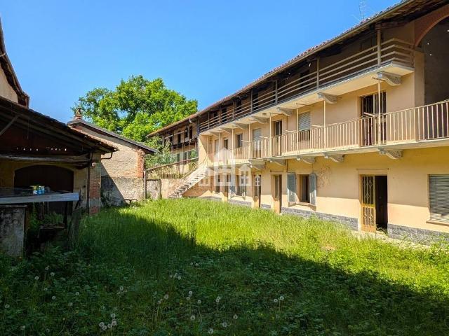 Casa indipendente in vendita a Settimo Rottaro TO