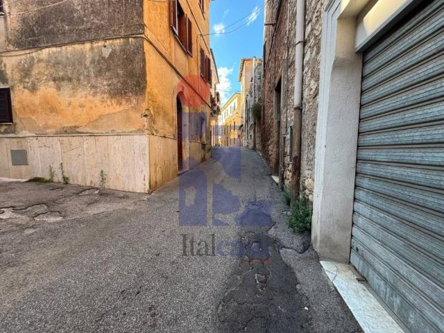 Casa indipendente in vendita a Sezze LT