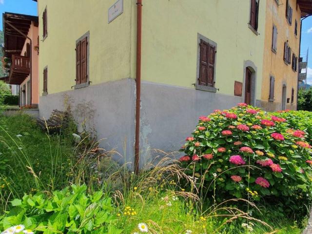 Casa indipendente in vendita a Sella Giudicarie TN