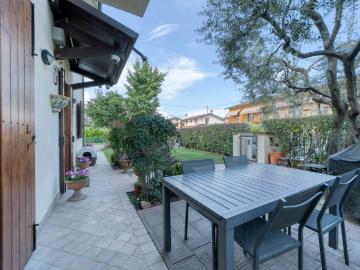 Casa indipendente in vendita a Selvazzano Dentro PD