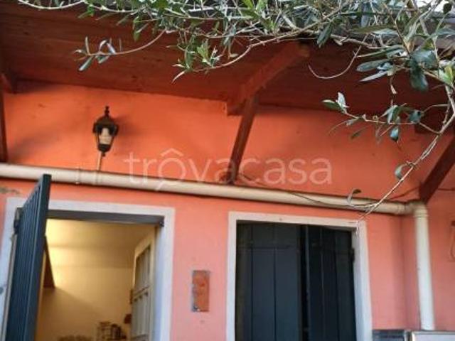 Casa indipendente in vendita a Selvazzano Dentro via Don Giovanni Bosco, Tencarola