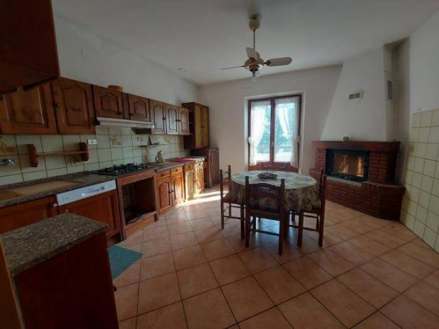 Casa indipendente in vendita a Senigallia AN