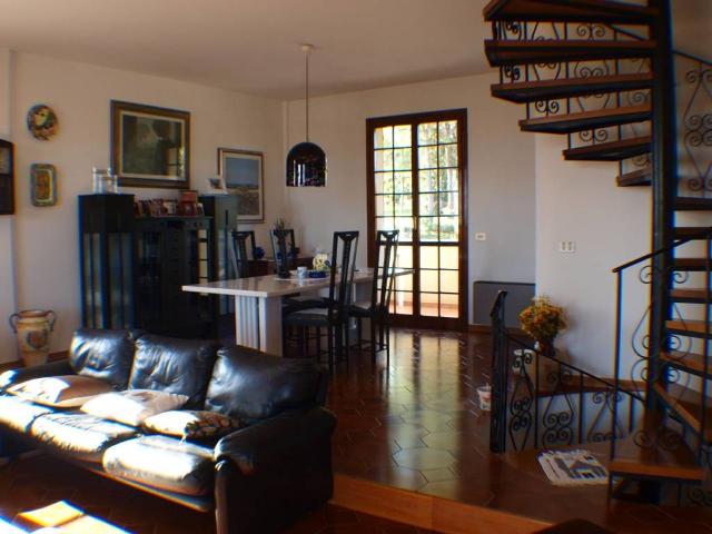 Casa indipendente in vendita a Senigallia AN